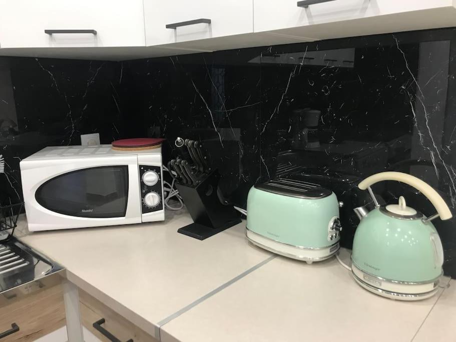 Grande Maison Renovee A 7 Min Du Metro Romainville Dış mekan fotoğraf