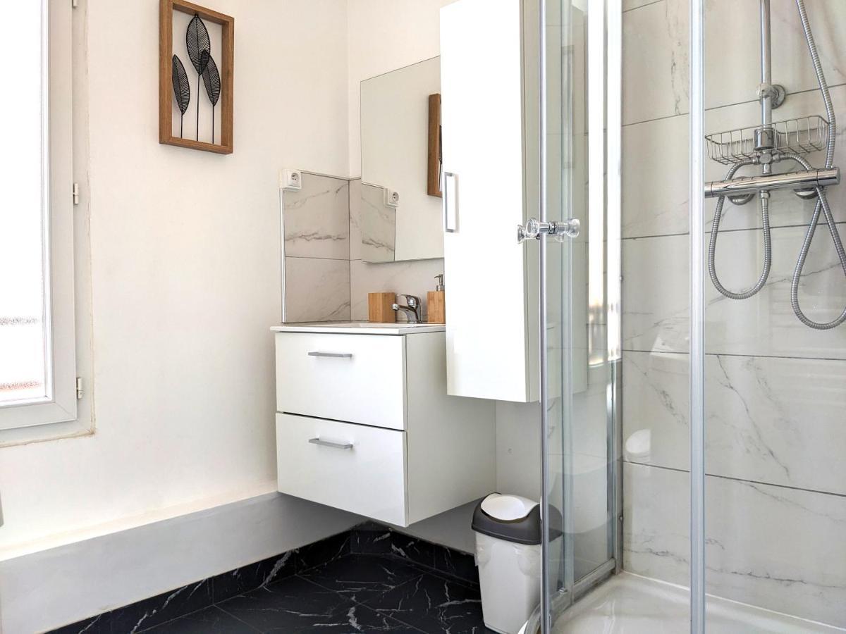 Grande Maison Renovee A 7 Min Du Metro Romainville Dış mekan fotoğraf